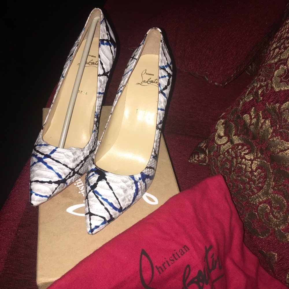 Christian Louboutin (Red Bottoms)